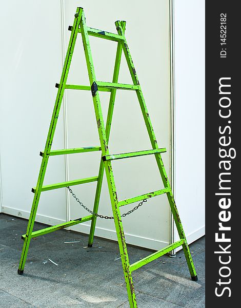 The green ladder use when you up