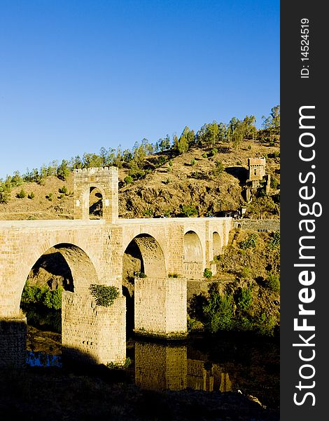 Roman bridge in Alcantara, Caceres Province, Extremadura, Spain