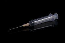 Syringe With Hypodermic Needle Royalty Free Stock Photos