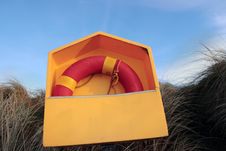 Lifebuoy Box On Kerry Coast Royalty Free Stock Images Lifebuoy Box On Kerry Coast Royalty Free Stock Images