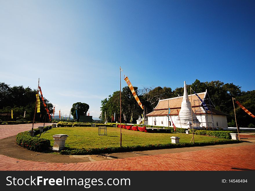 Image of Thai buddhism temple.