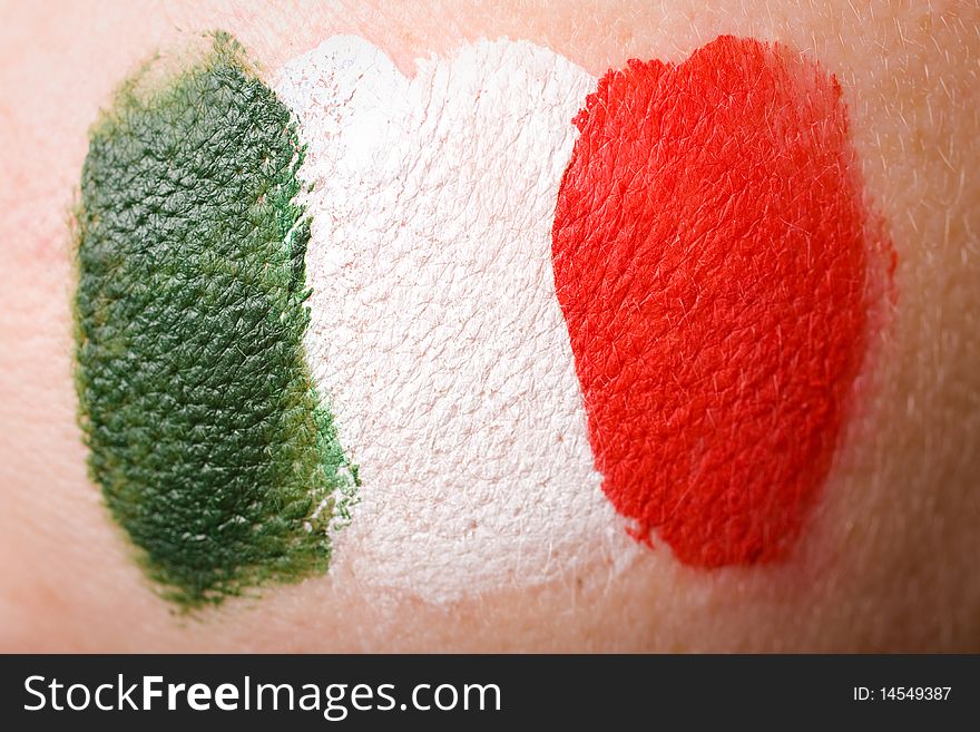 Italian Flag Painted On Female Cheek