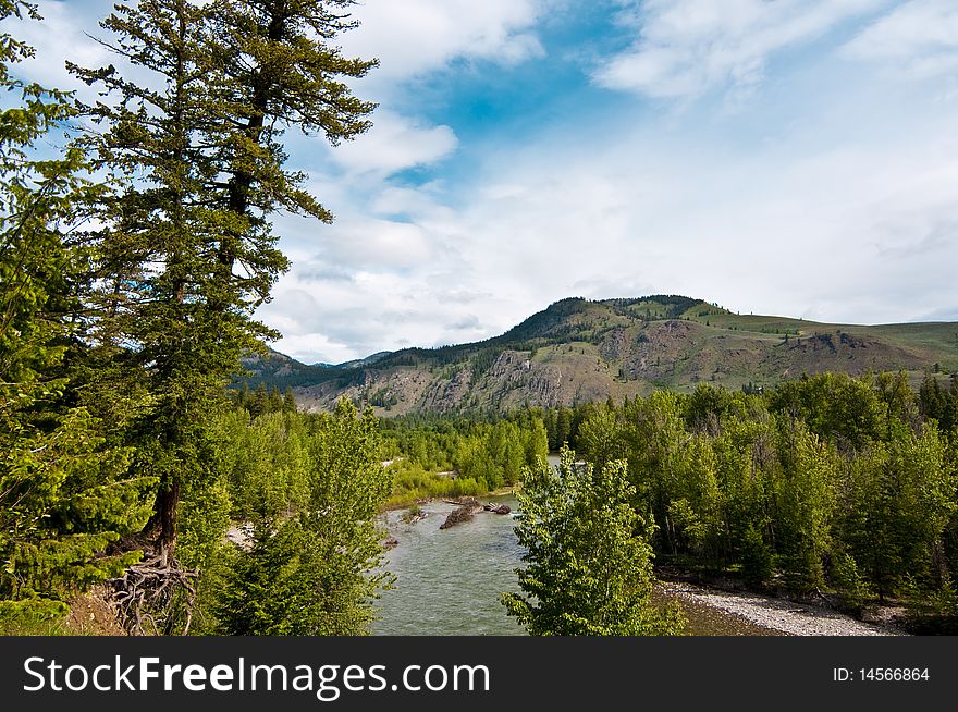 Ridge overlooking the Methow Valley River and mountain peaks in Winthrop, Washington