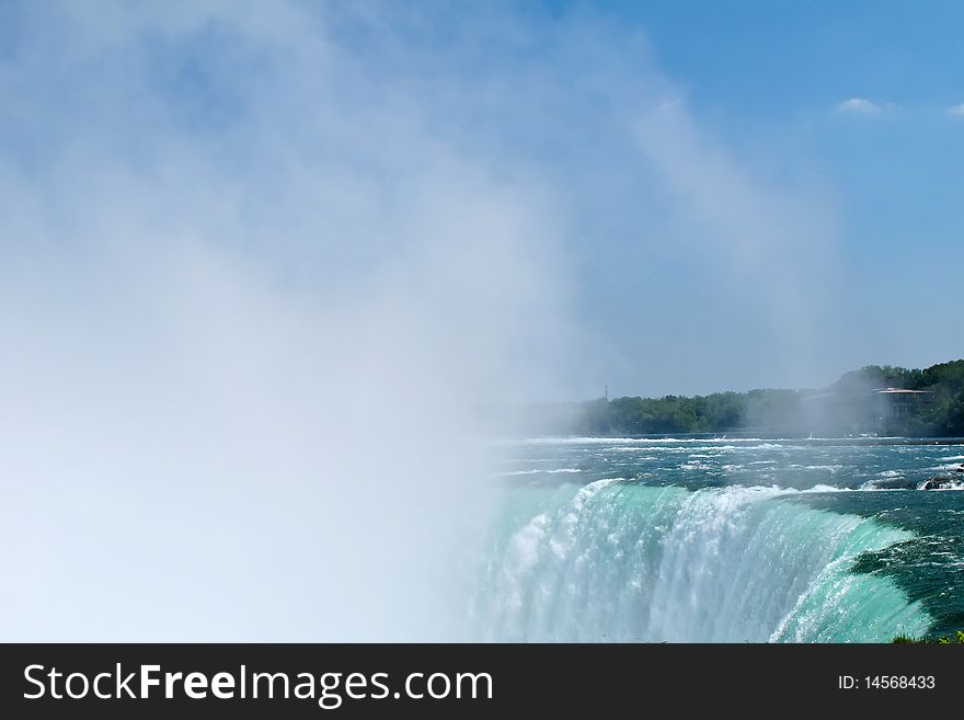 Horshoe Falls from Table Rock, Niagara Falls, Ontario