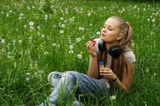 Girl On Meadow Royalty Free Stock Photos Girl On Meadow Royalty Free Stock Photos