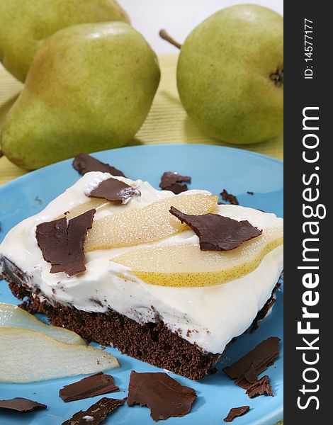 Chocolate pear cake with natural cream