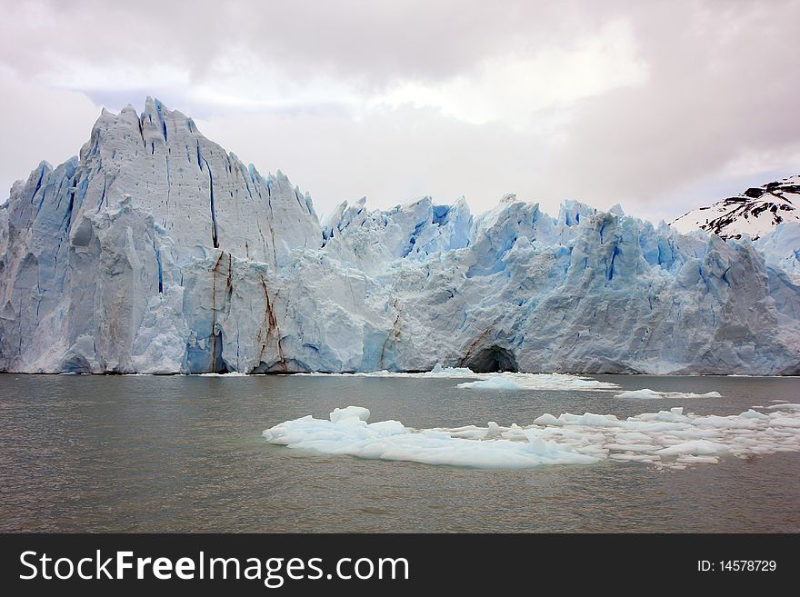 Glacier Perito Moreno ice