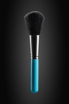 Free Fluffy, Wide And Soft Powder Brush New Clean With Blue Handle Promotional Photo Royalty Free Stock Images - 145791979