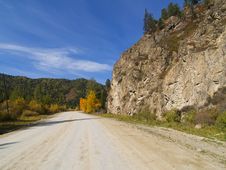 Dirt Road In The Mountains Royalty Free Stock Photography Dirt Road In The Mountains Royalty Free Stock Photography