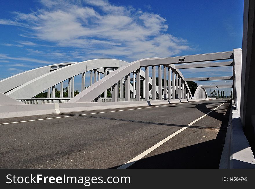 White And Vehicle Bridge