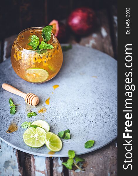 Passion Fruit Ice Tea Ingredients with Lime, Green Tea and Honey