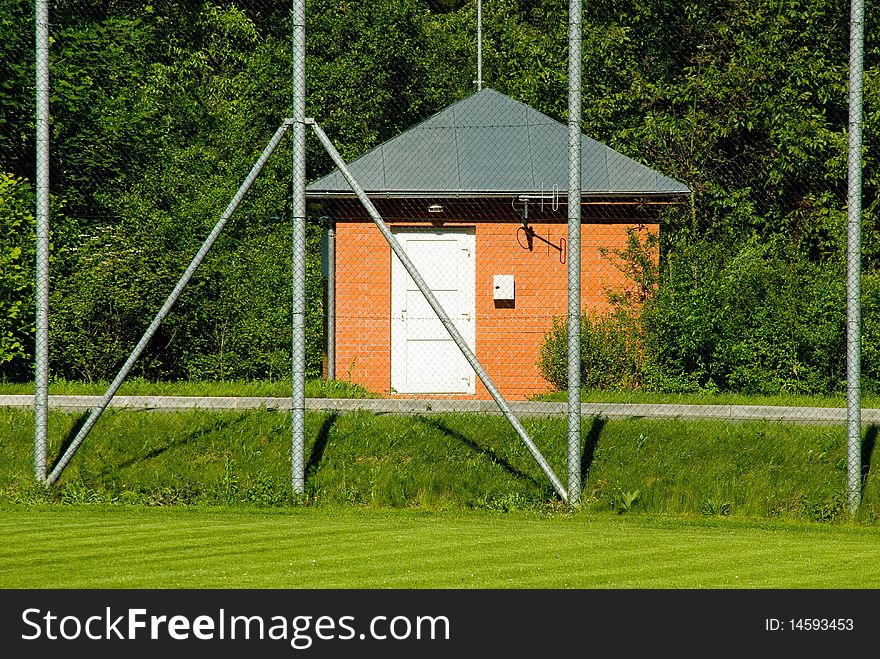 Little house over the hedge