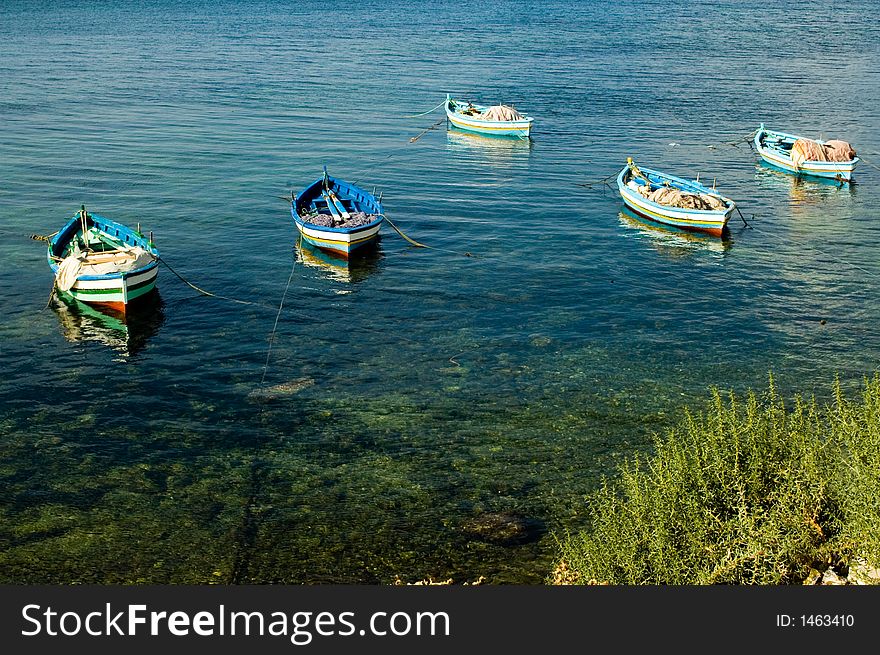 Fishing boats at the shore, waiting for sailing out