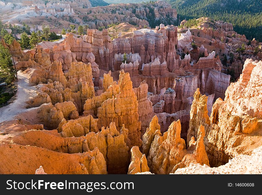 Bryce Canyon With Stone Formation