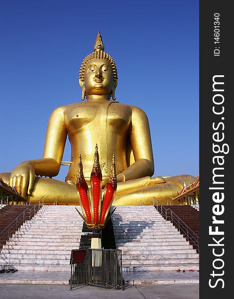ฺBig Buddha Statue at Angthong Thailnad