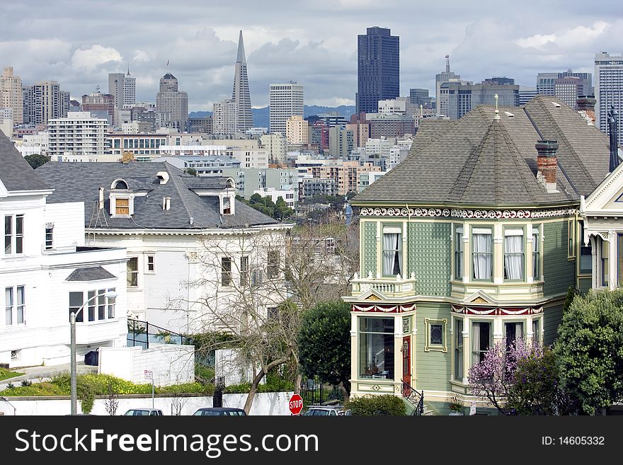 View of San Francisco with Victorian houses in front