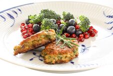 Vegetarian Food. Vegetable Cutlets From Red Lentils, Onions, Parsley And Oatmeal. With Salad Of Broccoli, Pomegranate Seeds And Bl Royalty Free Stock Photography Vegetarian Food. Vegetable Cutlets From Red Lentils, Onions, Parsley And Oatmeal. With Salad Of Broccoli, Pomegranate Seeds And Bl Royalty Free Stock Photography