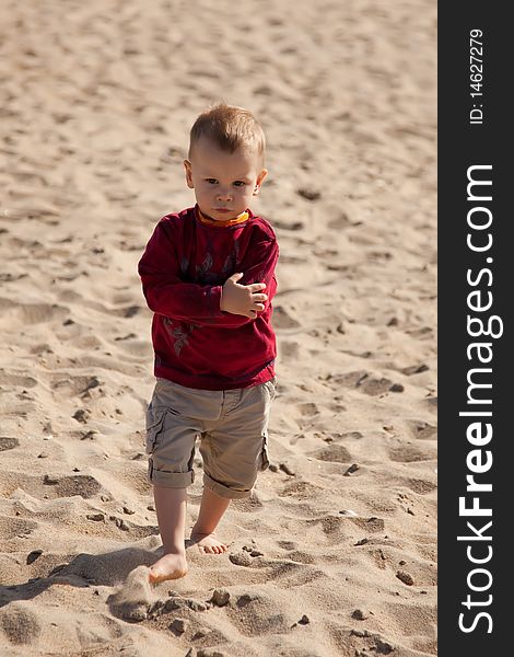 Kids walking at the beach