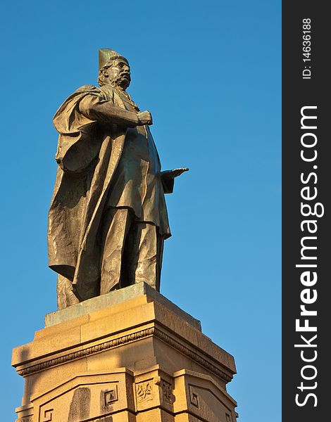 Sir Pherozeshah Mehta statue in Mumbai, India.