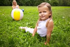 Girl And Her Mother Are Playing With Ball Royalty Free Stock Photos Girl And Her Mother Are Playing With Ball Royalty Free Stock Photos