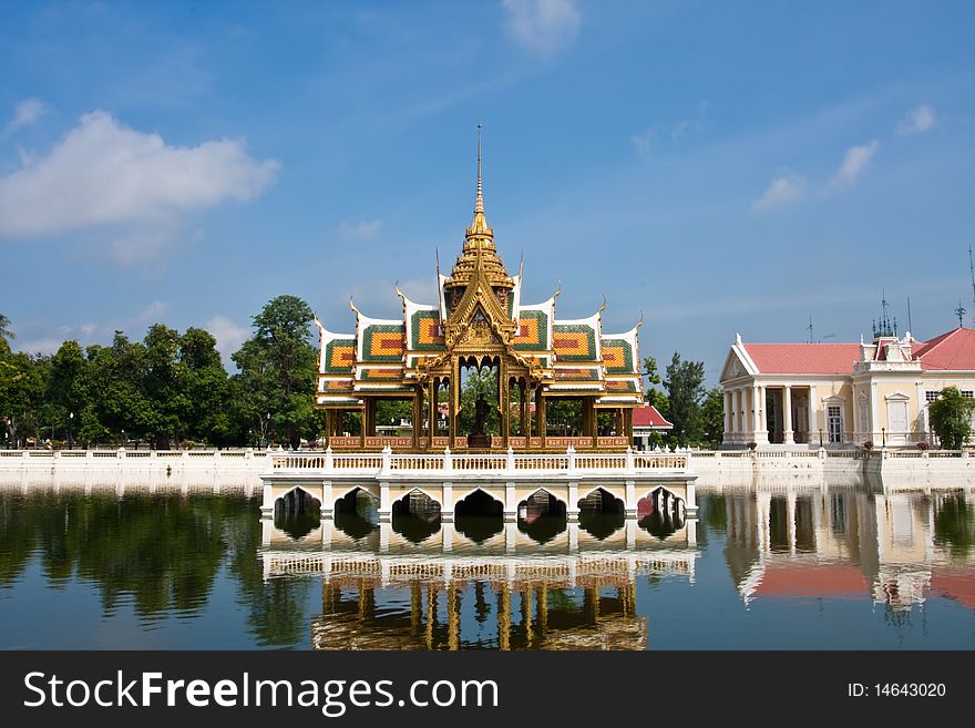 Bang pa-in palace