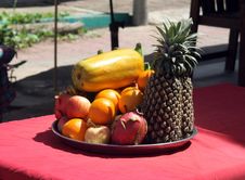Tropical Fruits Royalty Free Stock Images Tropical Fruits Royalty Free Stock Images