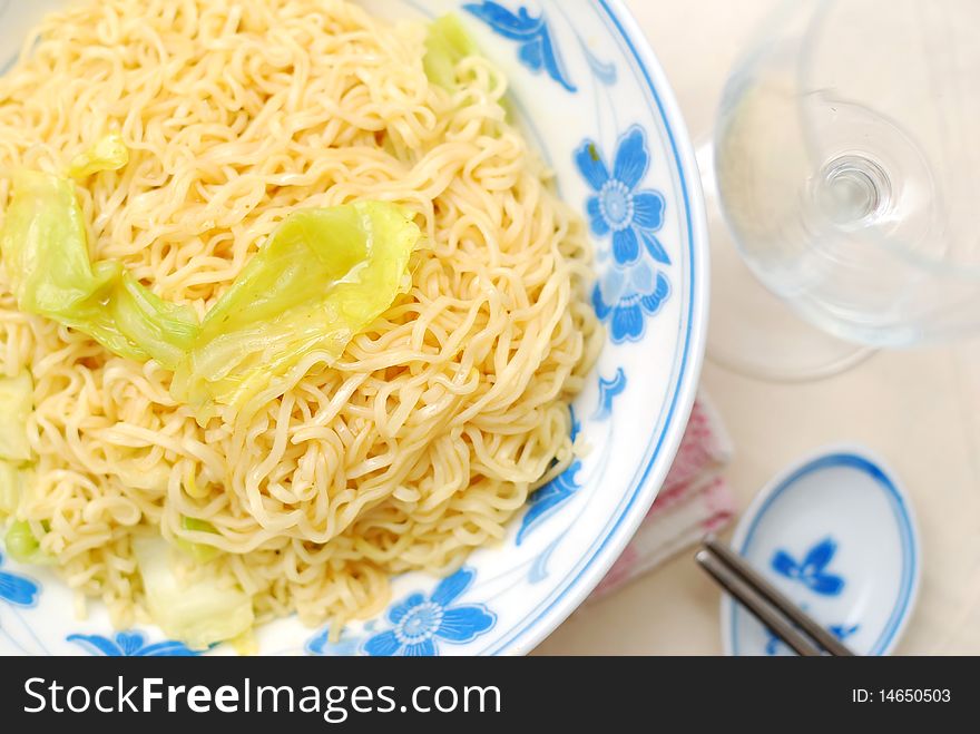 Asian vegetarian noodles