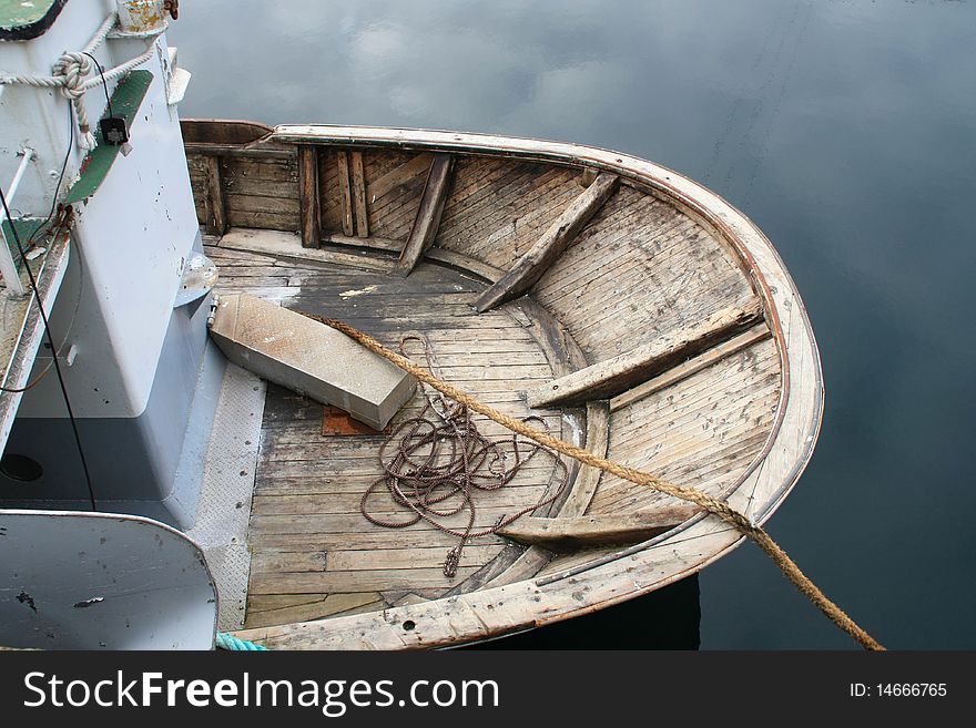 Breech of boat in the abandoned harbour of Nyksund
