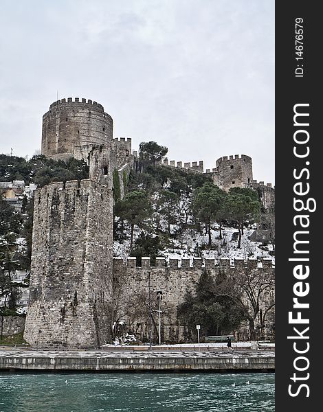 Turkey, Istanbul, the Rumeli Fortress seen from the Bosphorus Channel, built by Mehmet the Conqueror in 1452 to control and protect the Channel