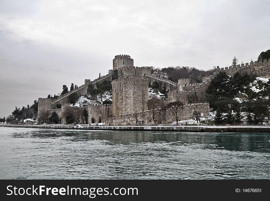 Turkey, Istanbul, the Rumeli Fortress seen from the Bosphorus Channel, built by Mehmet the Conqueror in 1452 to control and protect the Channel