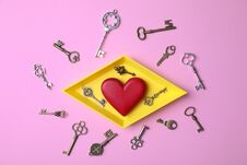 Free Flat Lay Composition With Different Keys And Decorative Heart Royalty Free Stock Photography - 146862917