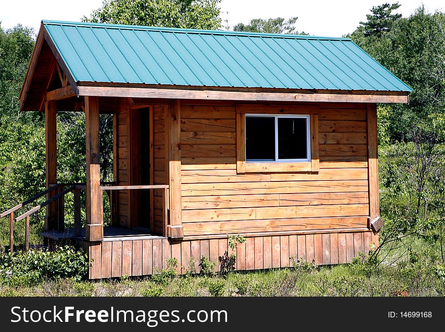 Hut Cottage In Woods