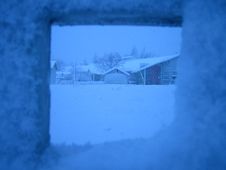 Peek Through Fence Royalty Free Stock Photos Peek Through Fence Royalty Free Stock Photos