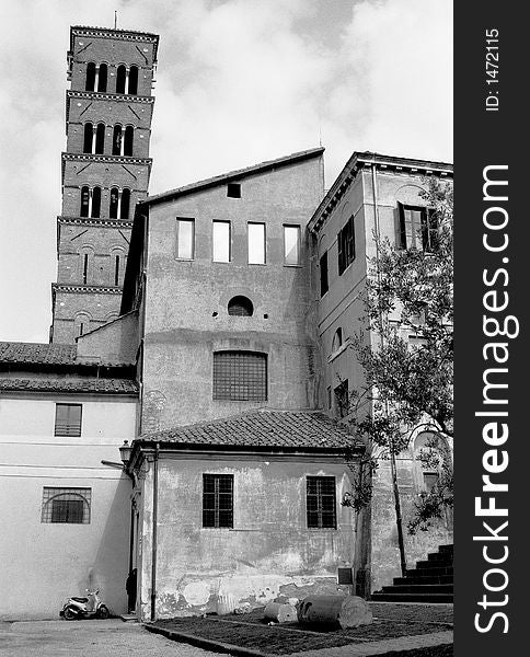 An image of Roman Architecture, taken in Rome 2003. An image of Roman Architecture, taken in Rome 2003.