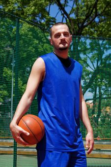 Basketball Player With Ball Royalty Free Stock Photography Basketball Player With Ball Royalty Free Stock Photography