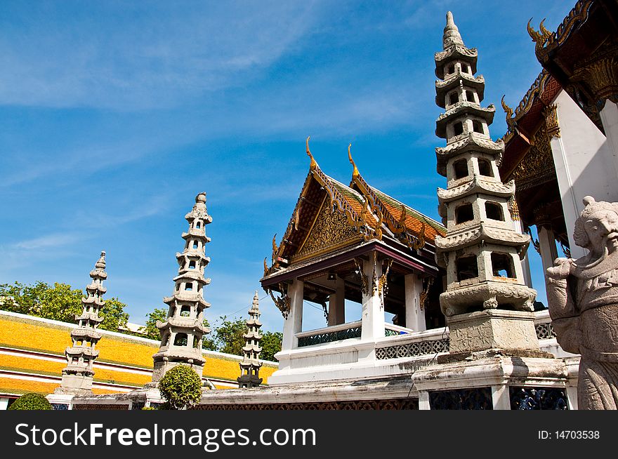Wat Suthat Thai Temple