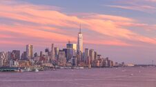 New York City Midtown Manhattan Sunset Skyline Panorama View Over Hudson River Royalty Free Stock Photography