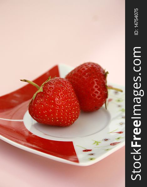 Red strawberrys on a plate