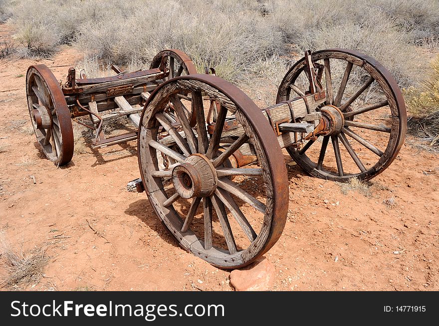 Pioneer Wagon Wheels and Wooden Frame