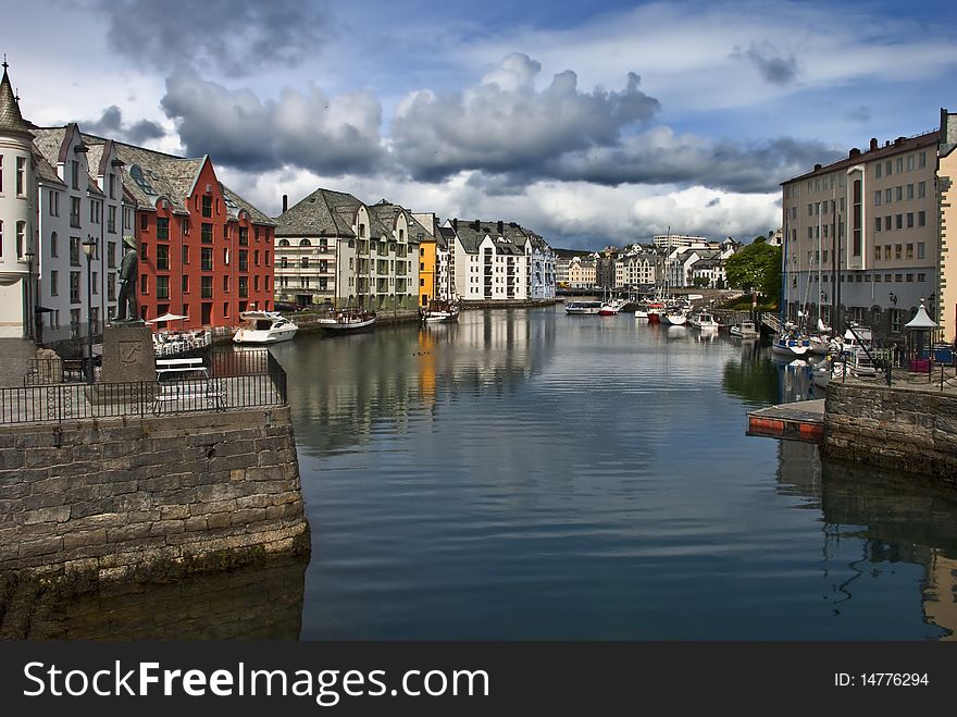 Alesund, Downtown