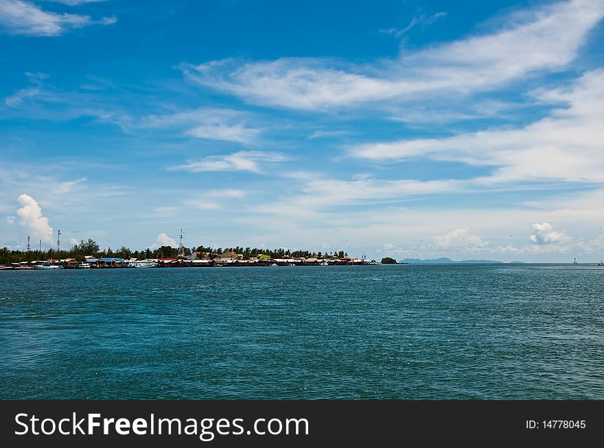 Yoa-noy Island it locate is noth of phang-nga provice of Thailand, Most popular is mussalim. Yoa-noy Island it locate is noth of phang-nga provice of Thailand, Most popular is mussalim.