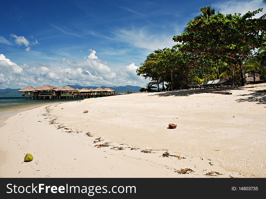 Beach Cottages On Water