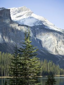 Emerald Lake Royalty Free Stock Image Emerald Lake Royalty Free Stock Image