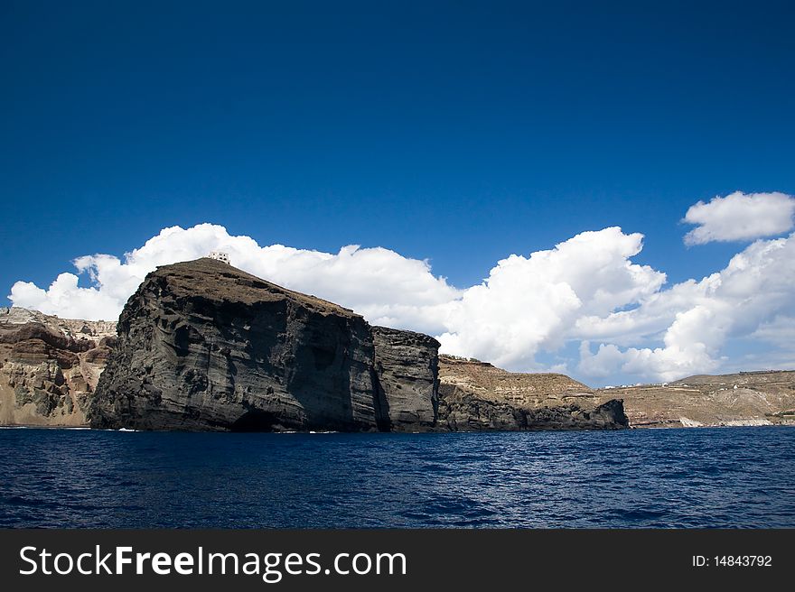 A picture of volcanic rock on the south side of santorini