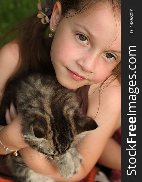 Girl with her kitty