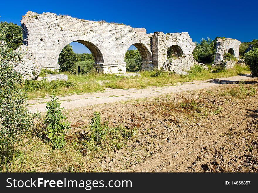 Ruins of Roman aqueduct near Meunerie, Provence, France