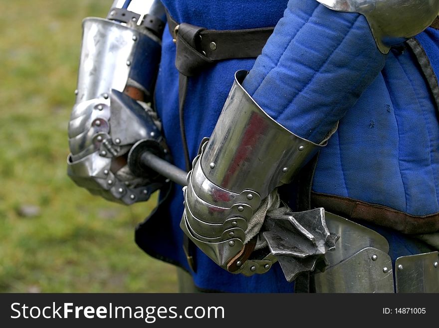 The knight before fight has control over a mace