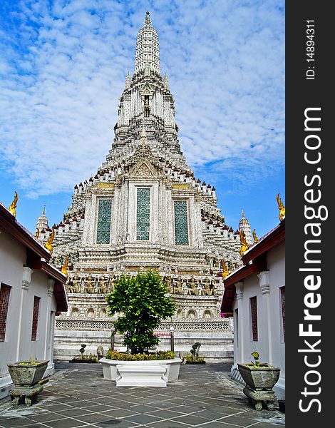 Wat Arunvorawihan, Pagoda At Bangkok Thailand