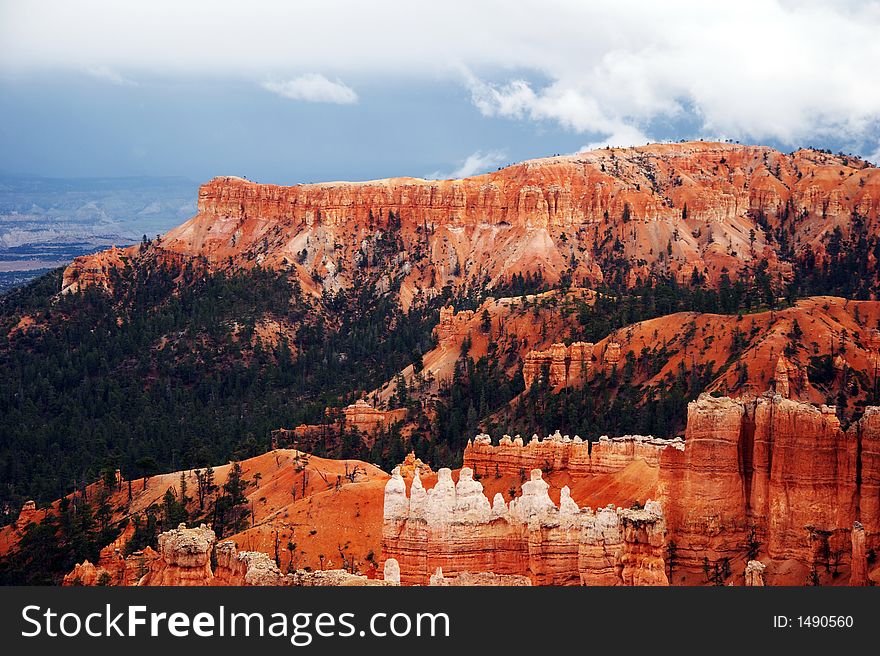 Amphitheater - Bryce Canyon