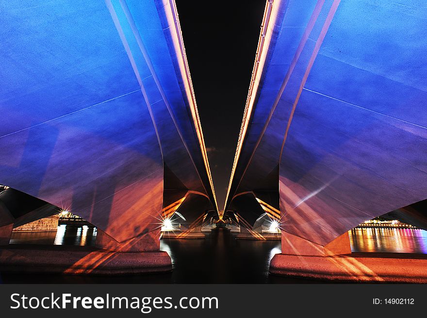 Underside of esplanade bridge in Singapore